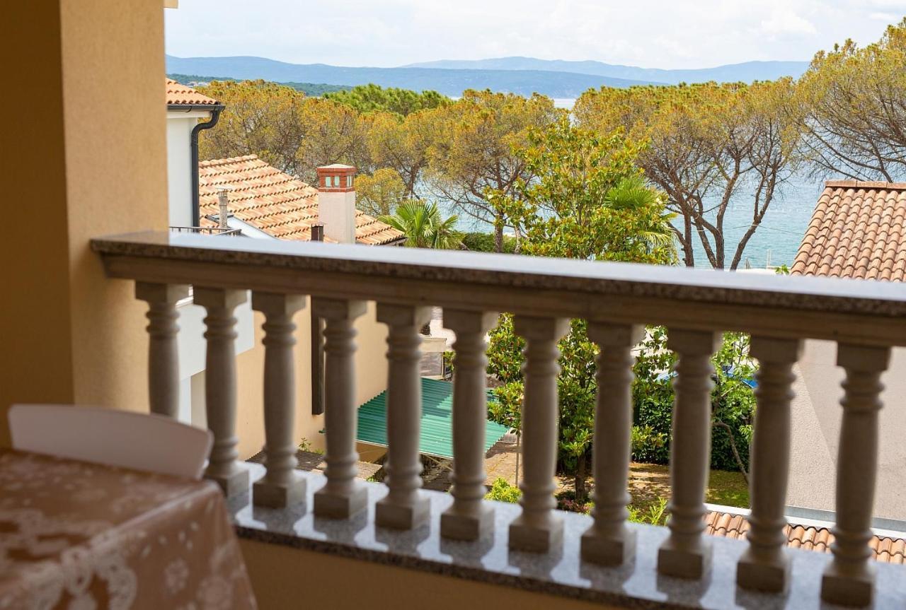 Apartmani Dal Malinska Kültér fotó