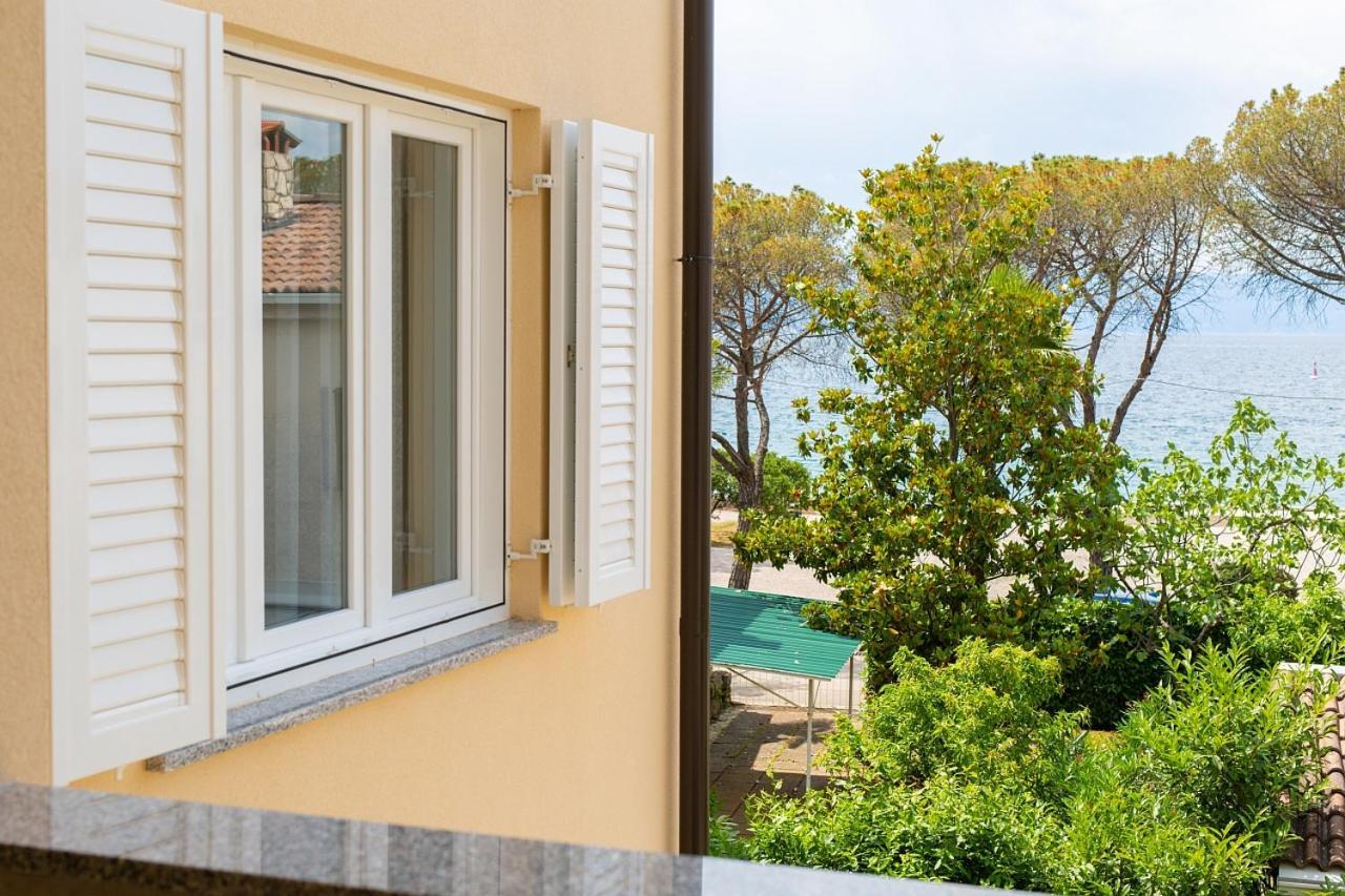 Apartmani Dal Malinska Kültér fotó