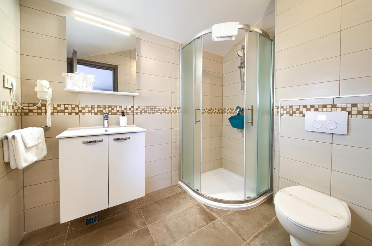 Apartmani Dal Malinska Kültér fotó