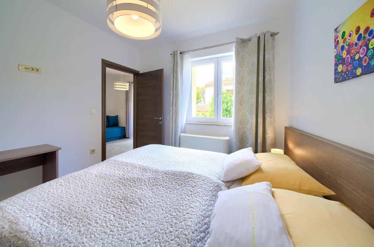 Apartmani Dal Malinska Kültér fotó