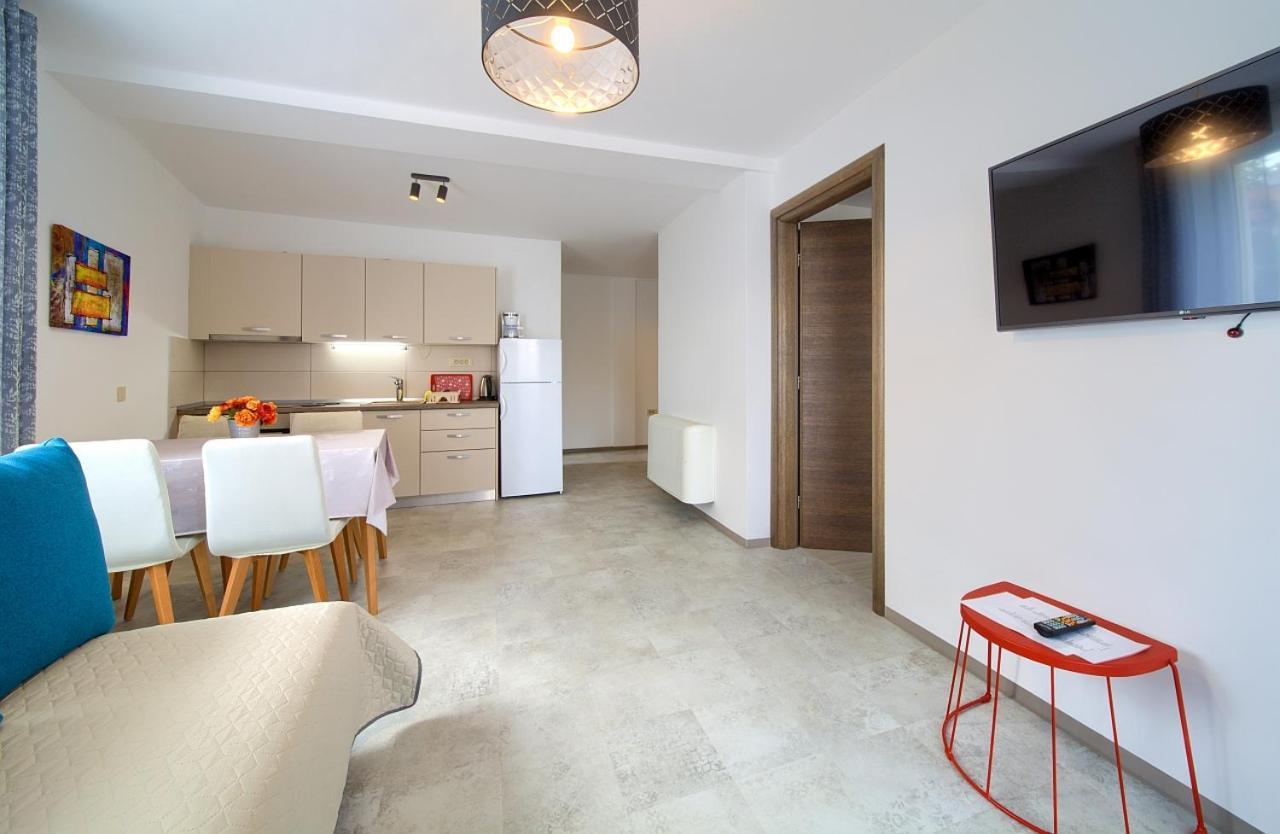 Apartmani Dal Malinska Kültér fotó